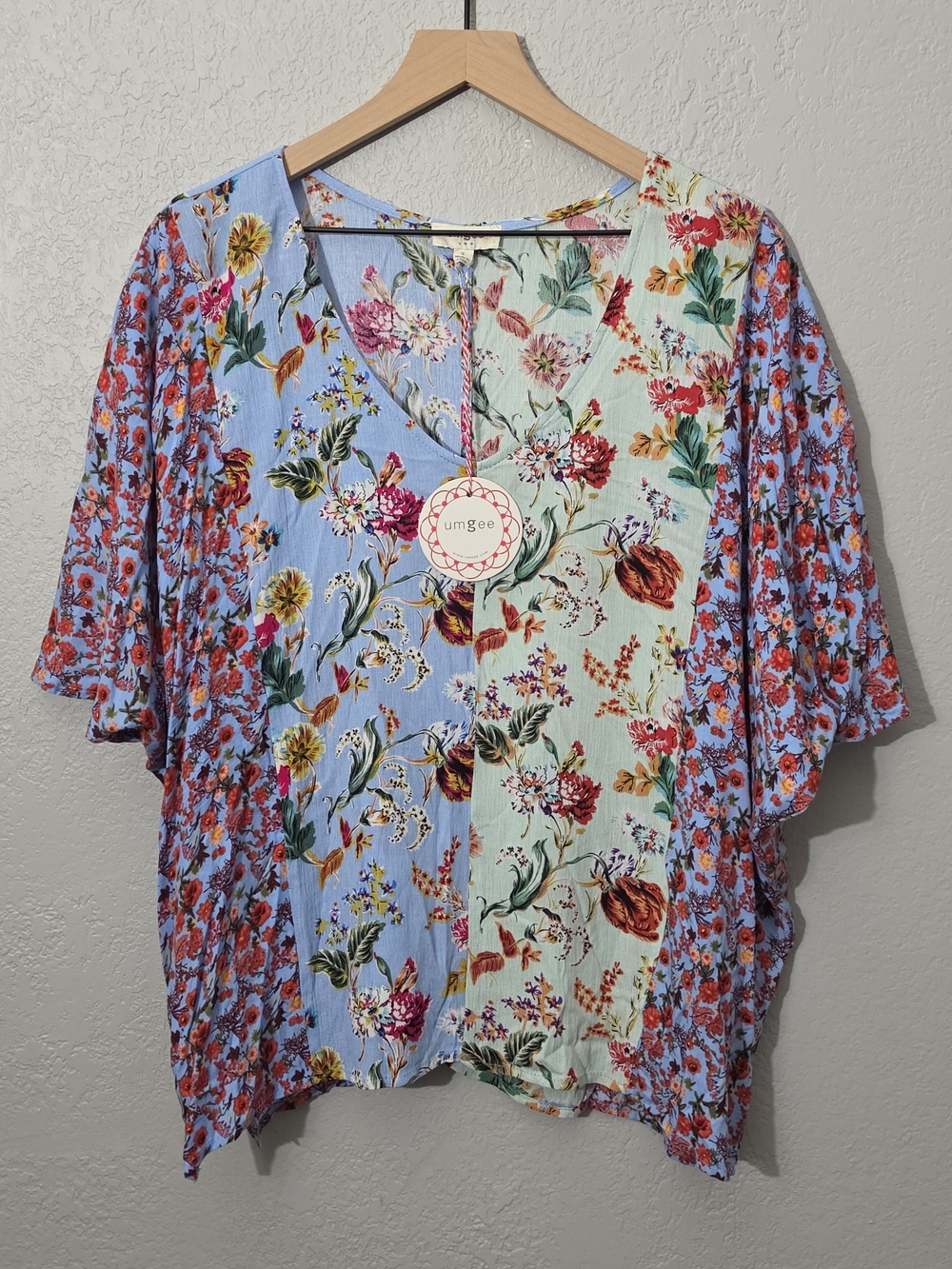 NWT Umgee Patchwork Mixed Media Floral Blouse Boho Dolman Sleeve Womens S